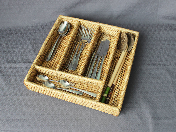 Cane cutlery tray