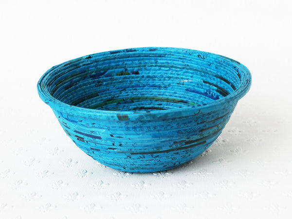 Newspaper bowl - Round, Medium; 9 colours