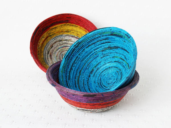 Newspaper bowl - Round, Medium; 9 colours