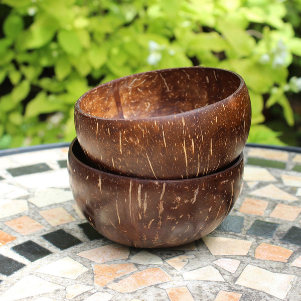 Coconut shell bowls - smooth; 3 sizes