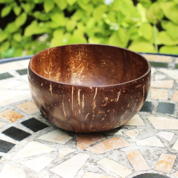 Coconut shell bowls - smooth; 3 sizes