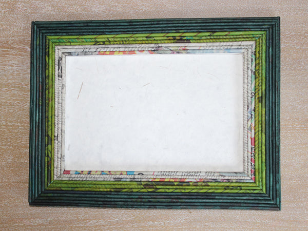 Newspaper picture frames - Large; 7 colours