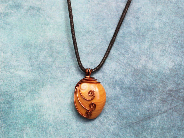 Seashell pendants; wire-wrapped - 4 designs