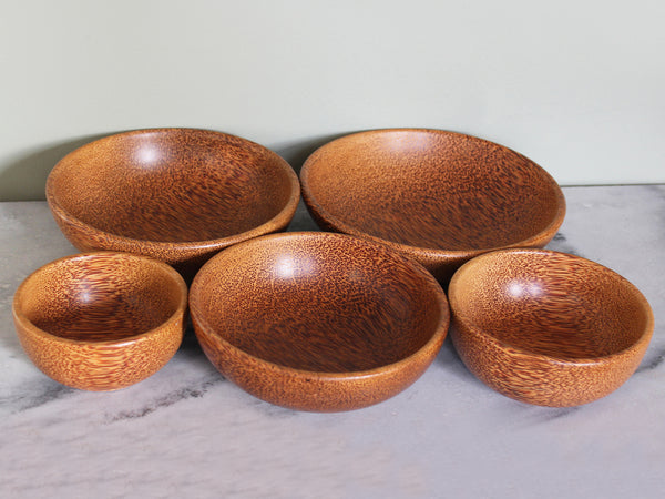 Coconut wood bowls - 5 sizes