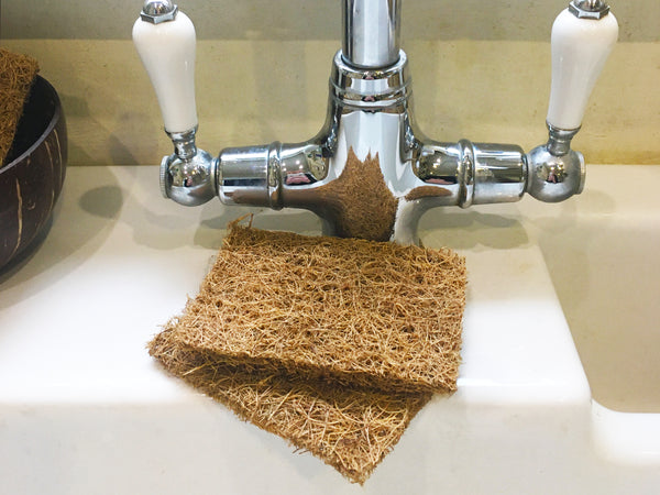 Coconut fibre scourers - pair