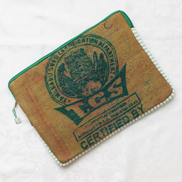 Hessian / jute / burlap laptop sleeve, padded - 3 sizes