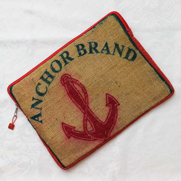 Hessian / jute / burlap laptop sleeve, padded - 3 sizes