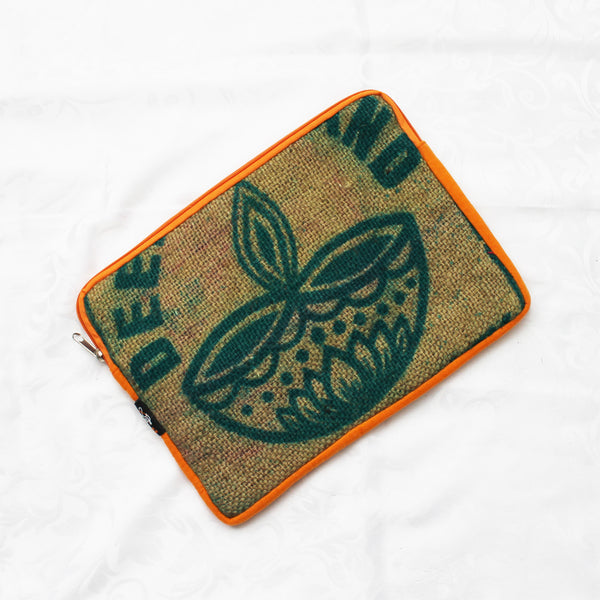 Hessian / jute / burlap laptop sleeve, padded - 3 sizes