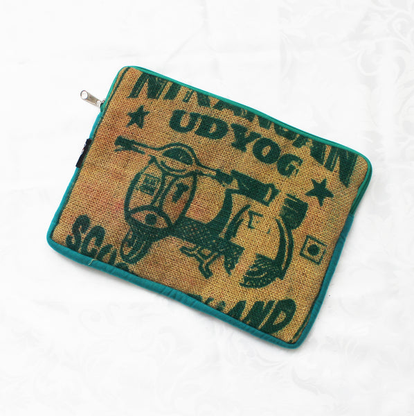 Hessian / jute / burlap laptop sleeve, padded - 3 sizes