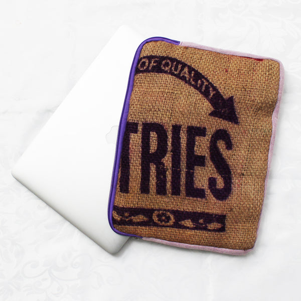 Hessian / jute / burlap laptop sleeve, padded - 3 sizes