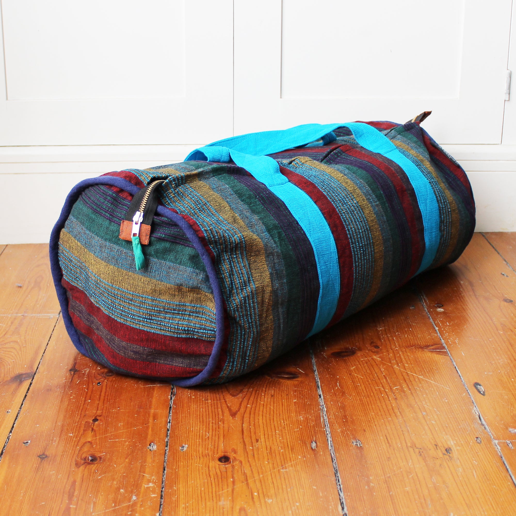 Barefoot handloom duffel / barrel bag - 2 designs